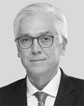 Andrés Gluski